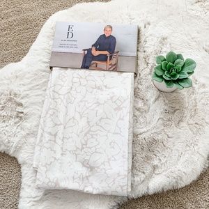 NWT Ellen Degeneres Lilac Floral Shower Curtain